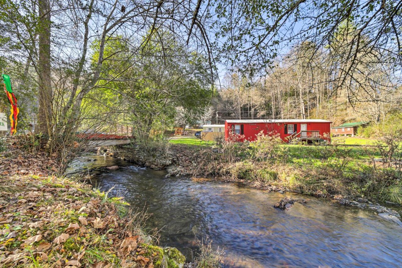Smoky Mountain Vacation Rental With Hot Tub And Kayaks Whittier Eksteriør bilde