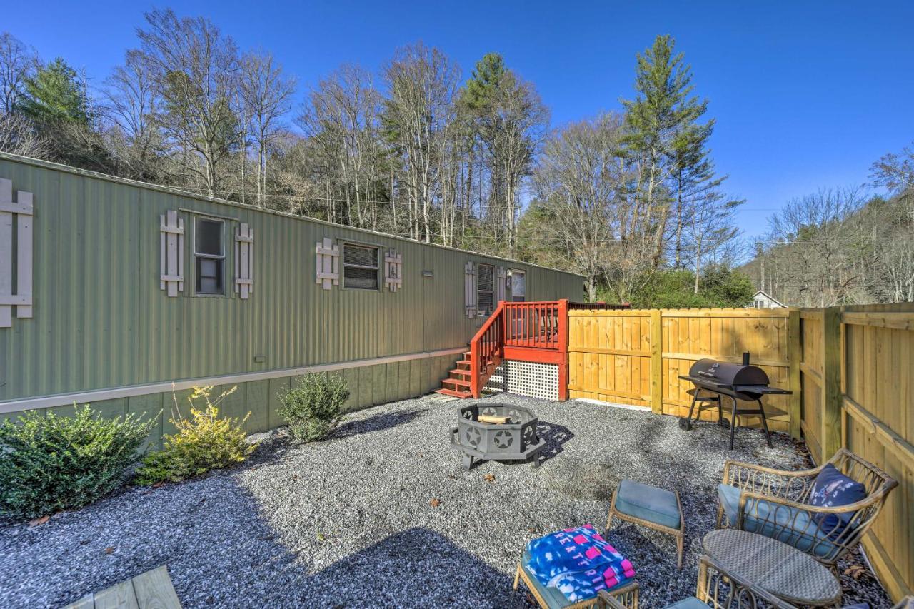 Smoky Mountain Vacation Rental With Hot Tub And Kayaks Whittier Eksteriør bilde