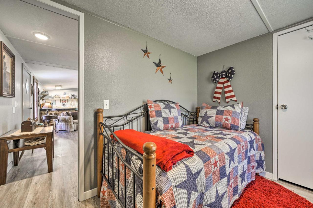 Smoky Mountain Vacation Rental With Hot Tub And Kayaks Whittier Eksteriør bilde