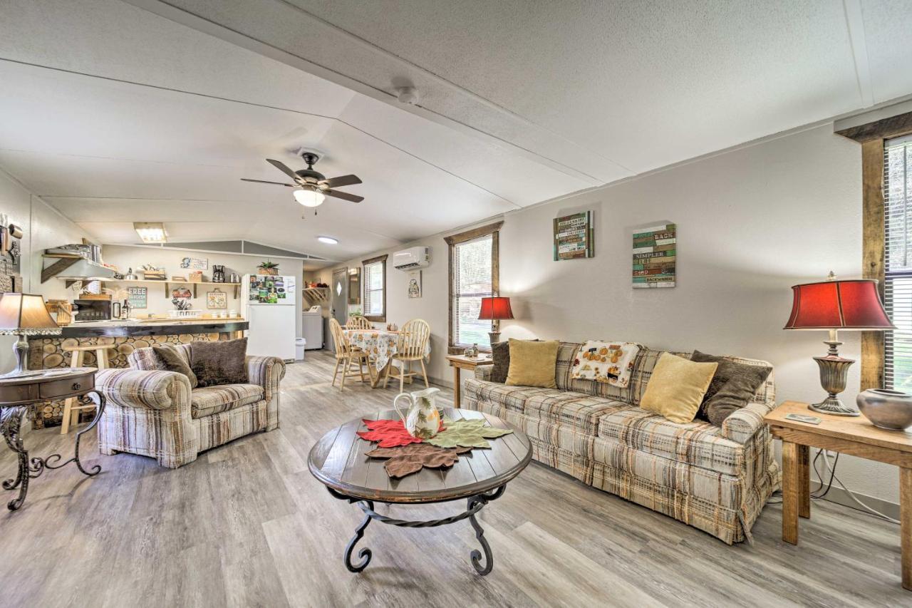 Smoky Mountain Vacation Rental With Hot Tub And Kayaks Whittier Eksteriør bilde